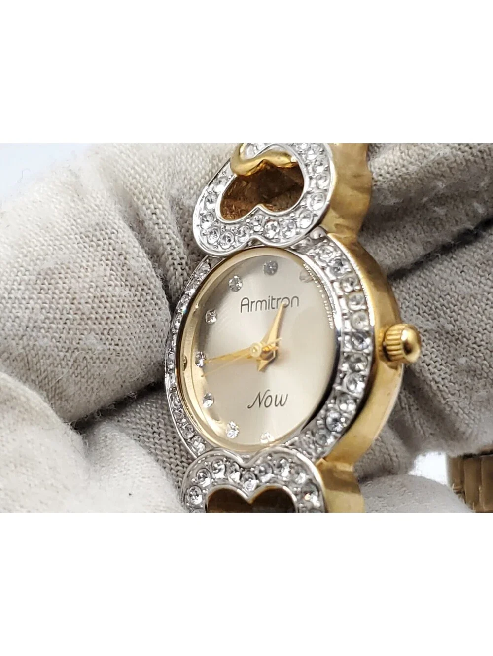 Armitron Now Quartz Watch Womens New Battery Rhinestone Bezel 22mm